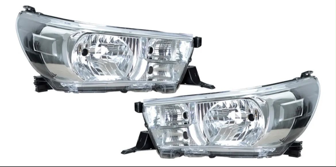 Par de ópticos delanteros Toyota Hilux 2016-2018